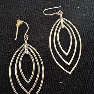 Silpada Elegant RARE Sterling Silver Dangle Earrings